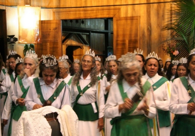 Hinário na Igreja Céu do Mapiá - 2005