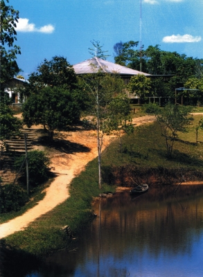 Vista da Igreja Céu do Mapiá - 1995